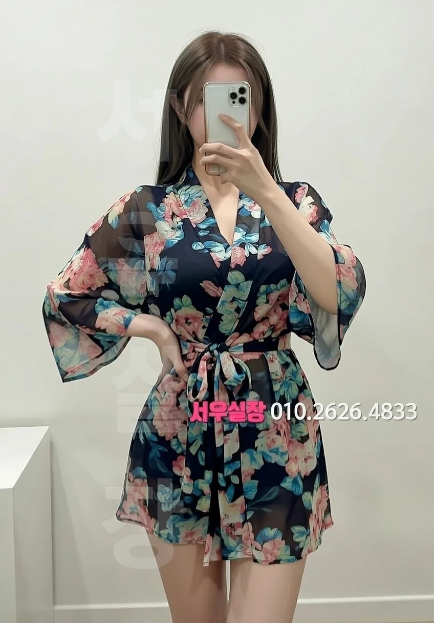 전북 쓰리노 프리미엄 라인업 28번 프로필