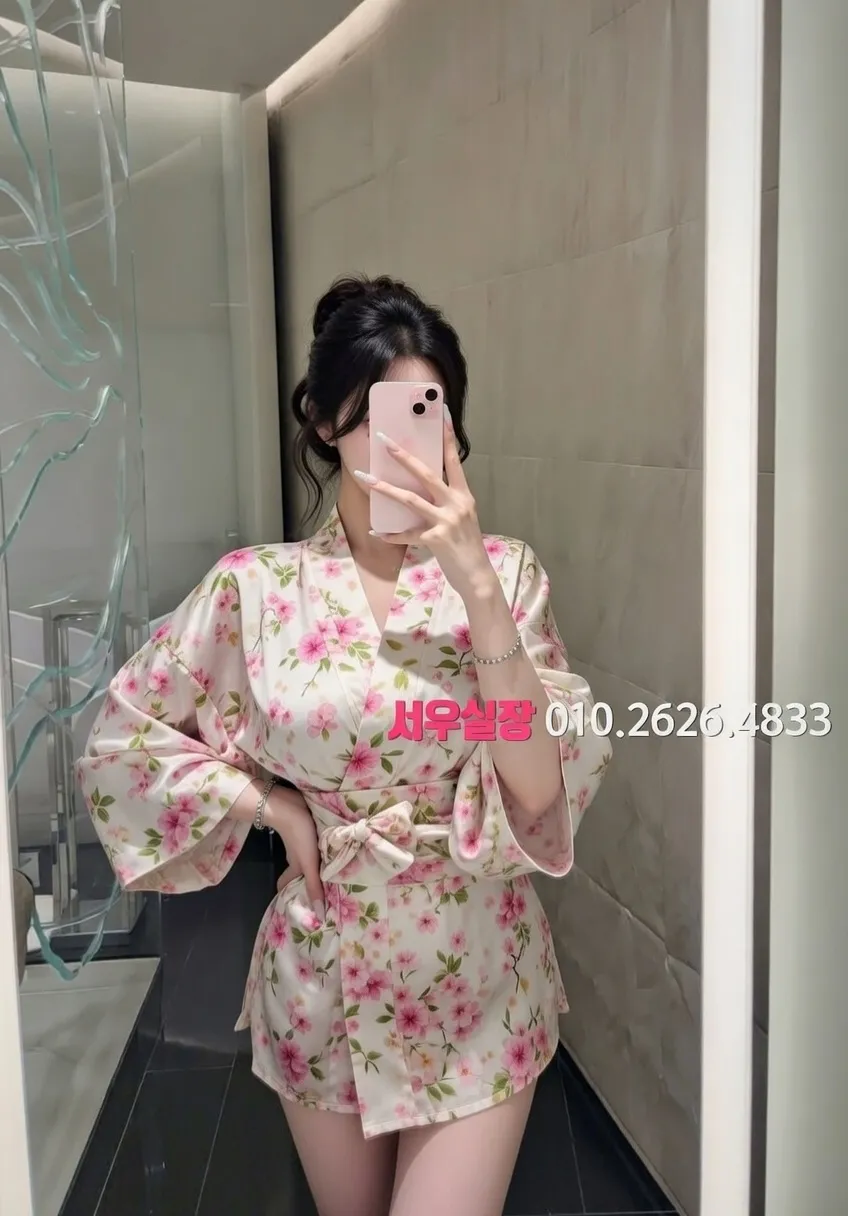 전북 다국적노래방 프리미엄 라인업 33번 프로필